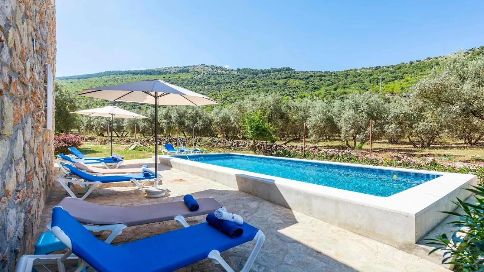 Casa Rural El Ciruelo Loco Alfarnate By Ruralidays Alfarnatejo